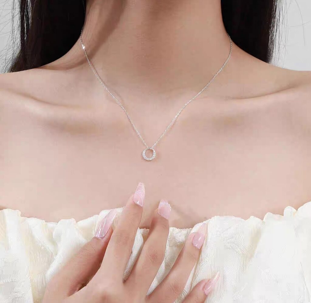 Women's Round Silver Pendant Necklace